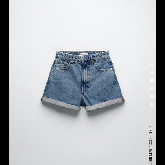 Zara Mom Fit Denim Shorts. Size 4. High-rise, Loose Fit. Light-Medium wash. - Picture 6 of 7